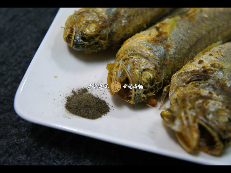 椒盐香酥小黄鱼