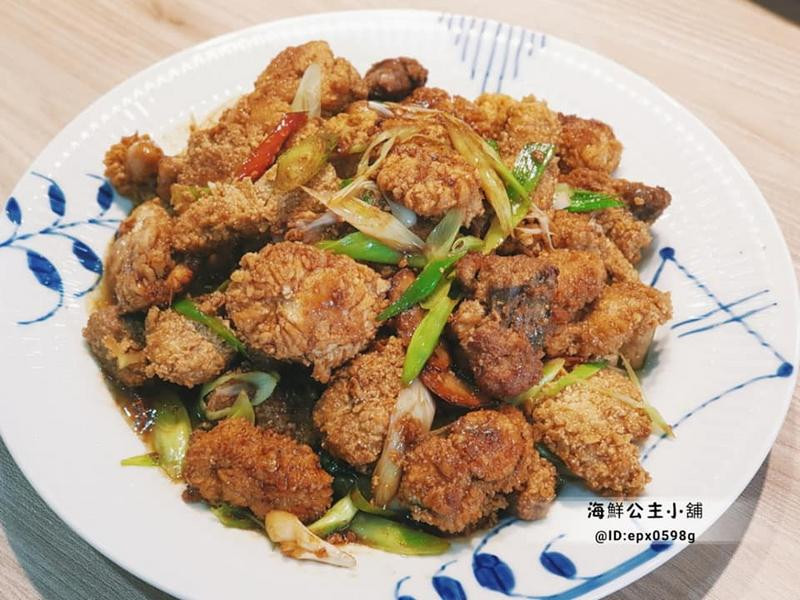 红烧鬼头刀鱼蛋