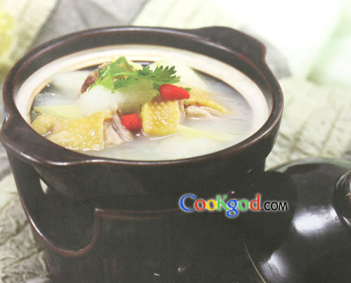三黄鸡炖冬瓜