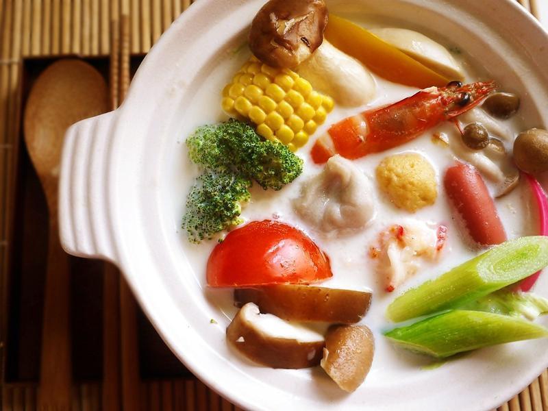 香醇炼乳鲜奶锅