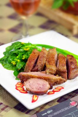 香煎鸭肉