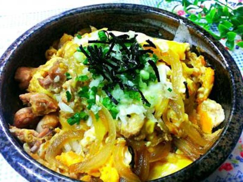 鸡肉亲子丼