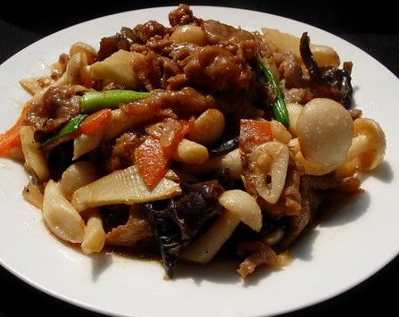 时蔬熘鹿肉