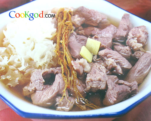 银耳太子参炖鹿肉