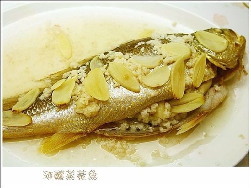 酒酿蒸黄鱼