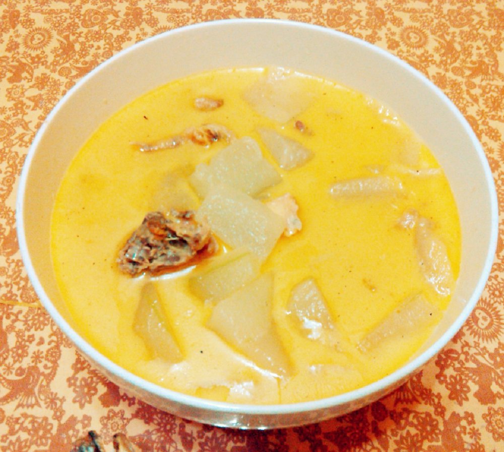 三黄鸡烧冬瓜