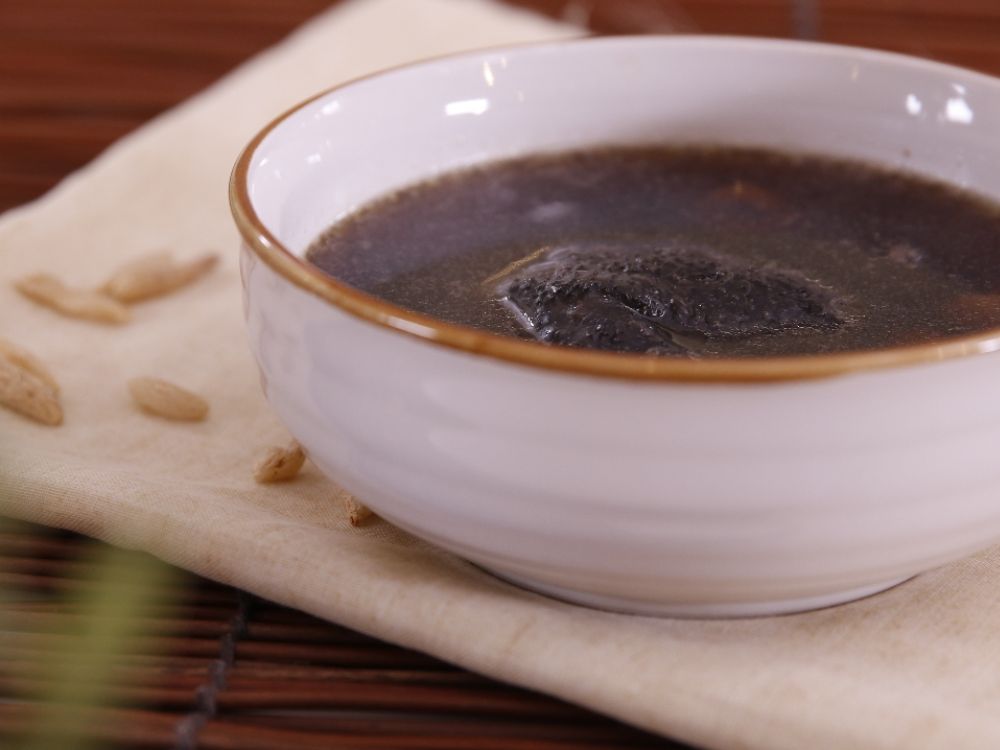 生地麦冬南枣乌鸡汤