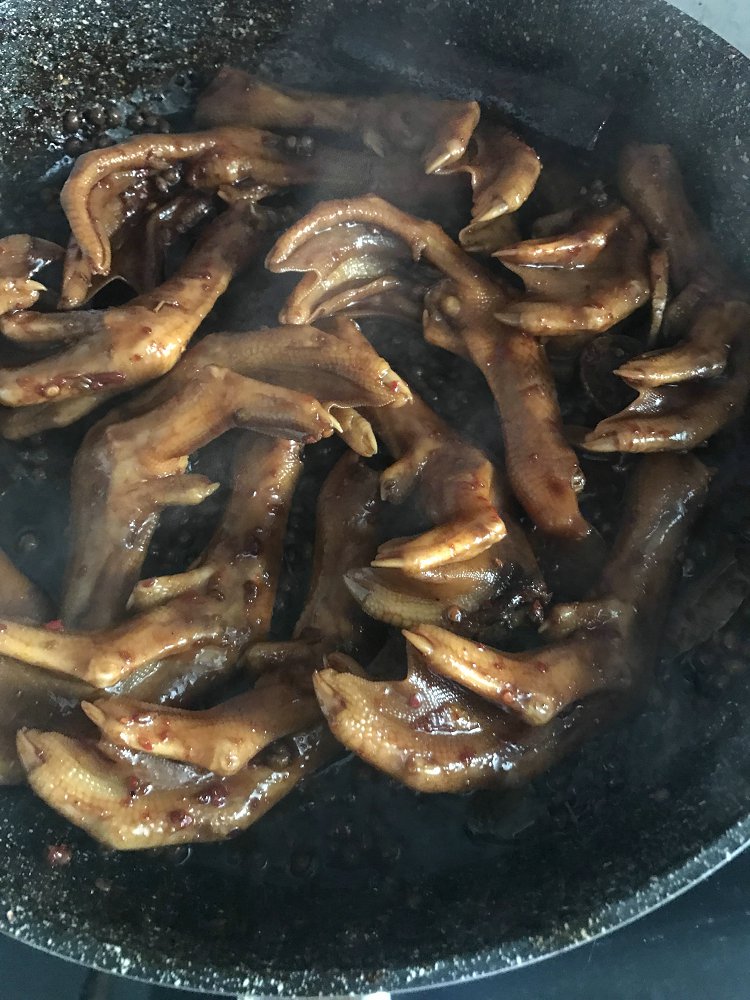 沙茶鸭掌