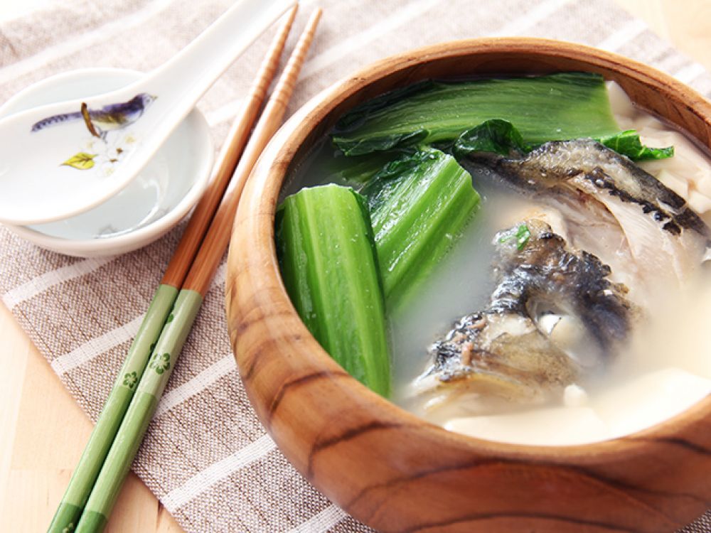 鱼头豆腐芥菜汤