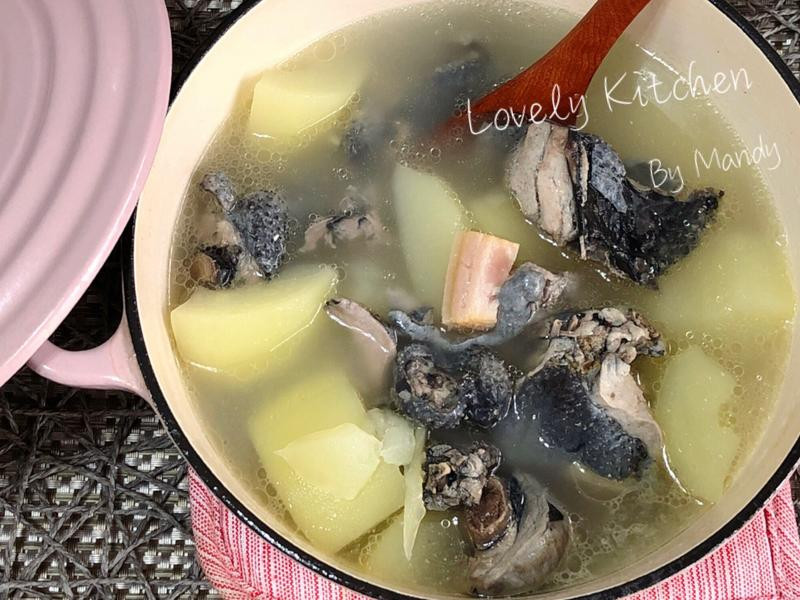金华火腿青木瓜乌骨鸡汤