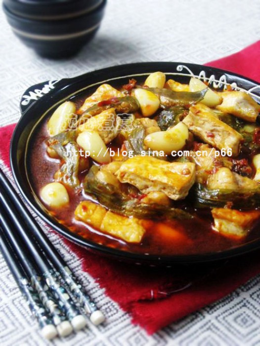 豆腐烧鲶鱼