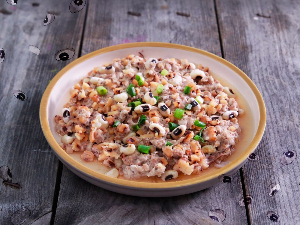 眉豆土鱿蒸肉饼