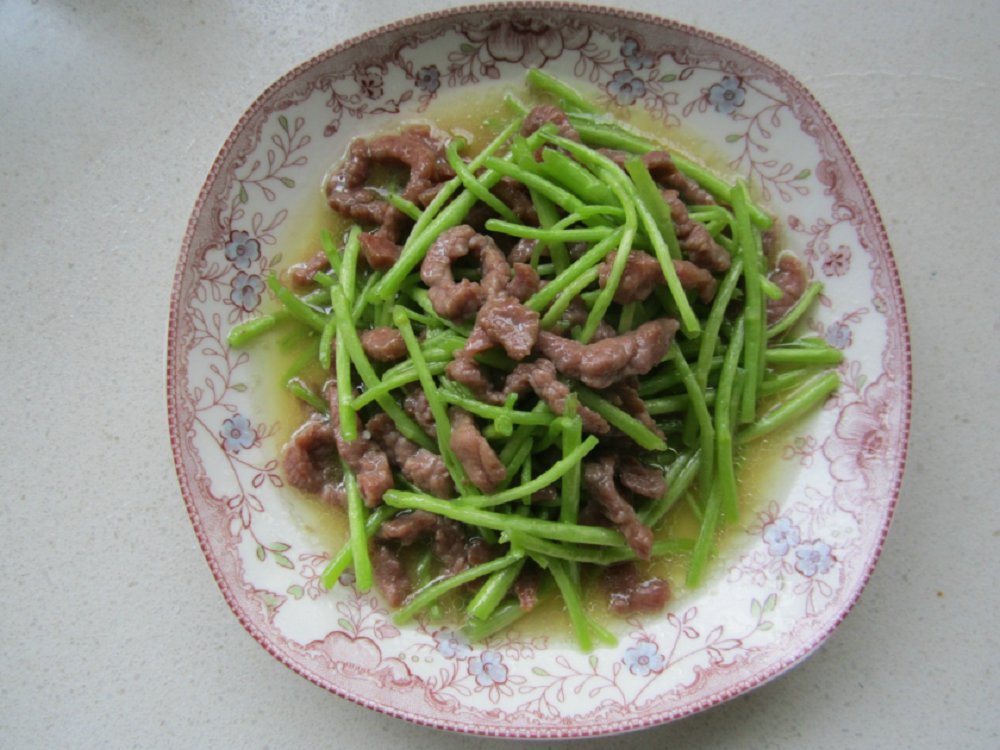 芦蒿牛肉