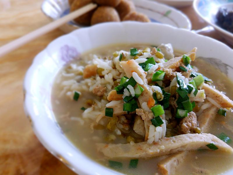 韭菜绿豆咸粥