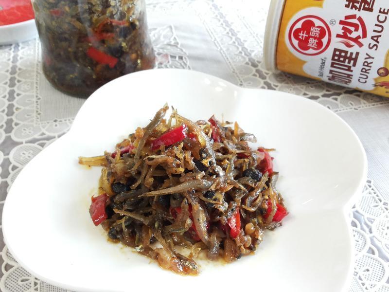 辣炒小鱼干