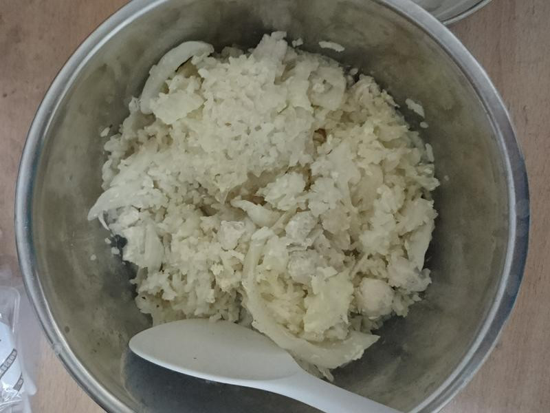 电锅鱼肉高丽菜炊饭