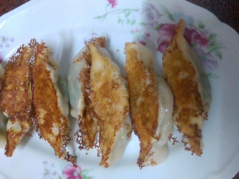 かにの韭菜煎饺