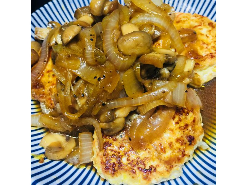 鸡胸蔬菜豆腐汉堡排