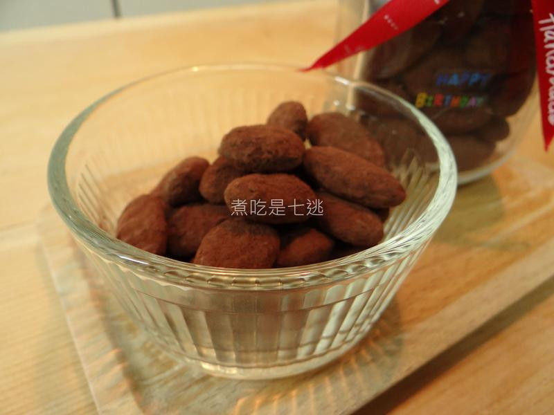 杏仁巧克力