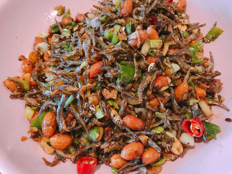 爆香葱花小鱼干