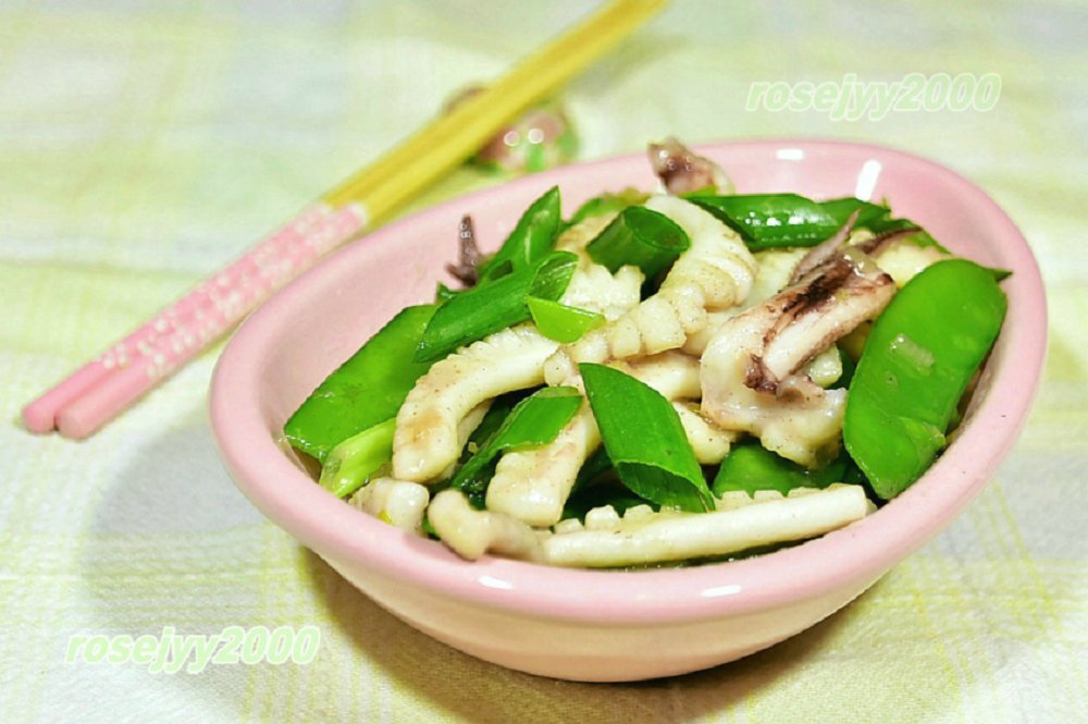 葱香鱿鱼圈