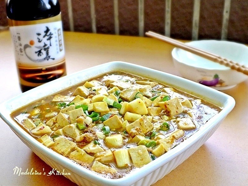 麻婆茭白笋豆腐