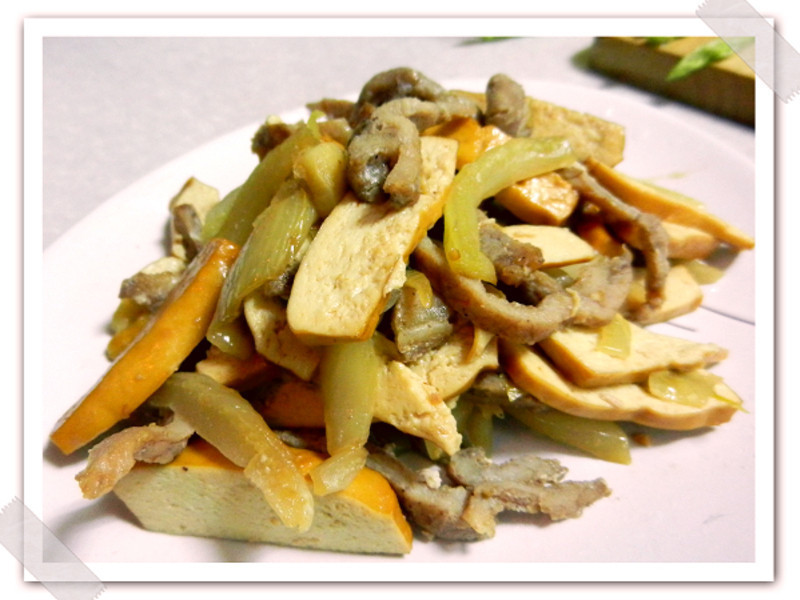 榨菜炒肉丝豆干