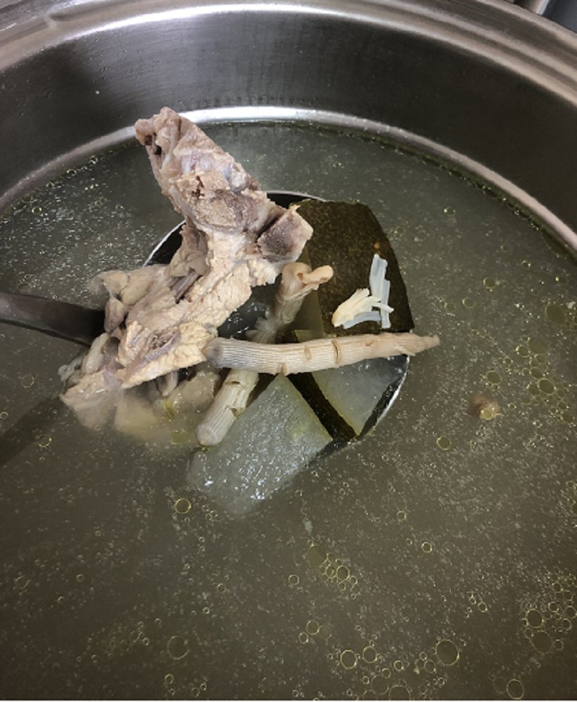沙虫瑶柱冬瓜汤