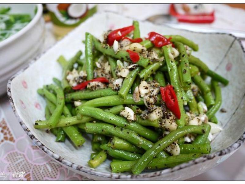 银河双椒豇豆佐蒜椰香酱(凉拌菜豆)