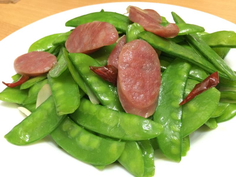 荷兰豆炒香肠