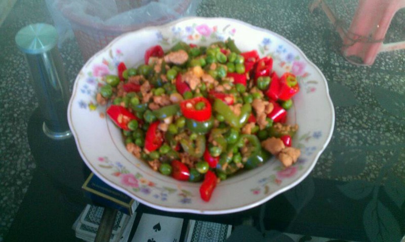 豌豆炒肉