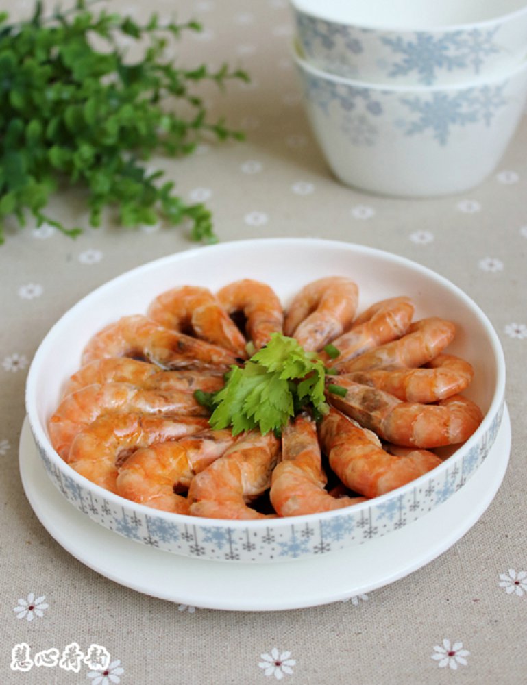 椒麻油炝拌基围虾