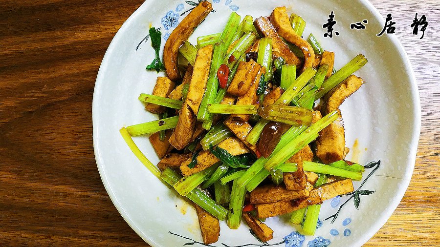 卤味香干