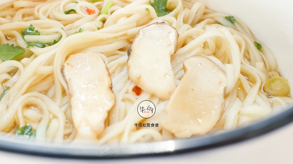 蚝油松茸土豆泥