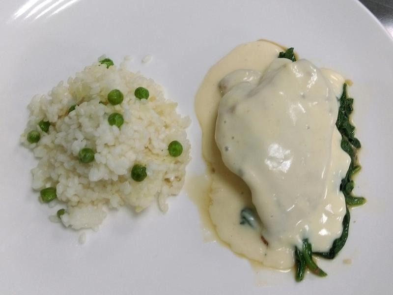 福罗伦斯鸡胸附青豆饭