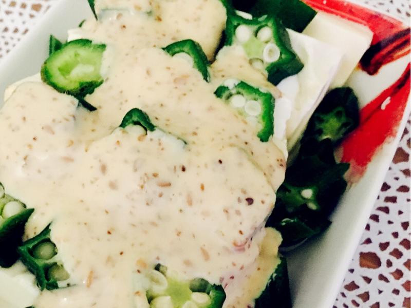 麻酱秋葵冻豆腐