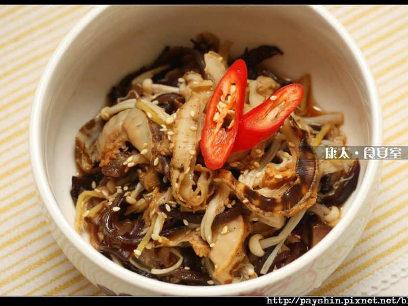 醋溜扇贝裙边