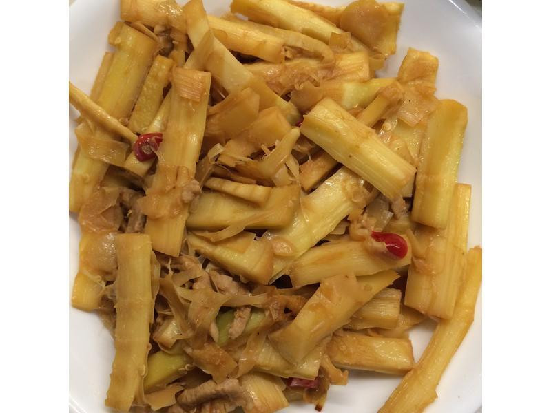 扒饭美食之桂竹笋炒肉丝