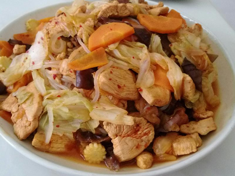 炒泡菜什锦魔芋面