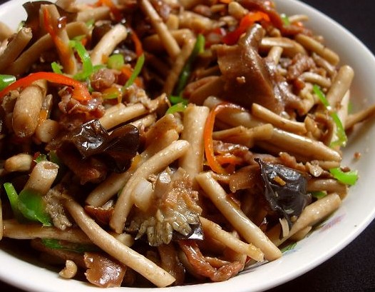 干煸茶树菇