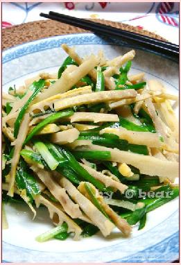 春笋炒韭菜