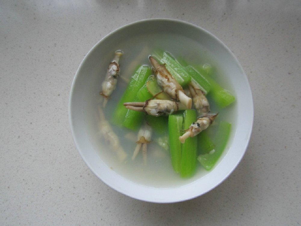 蛏子丝瓜汤