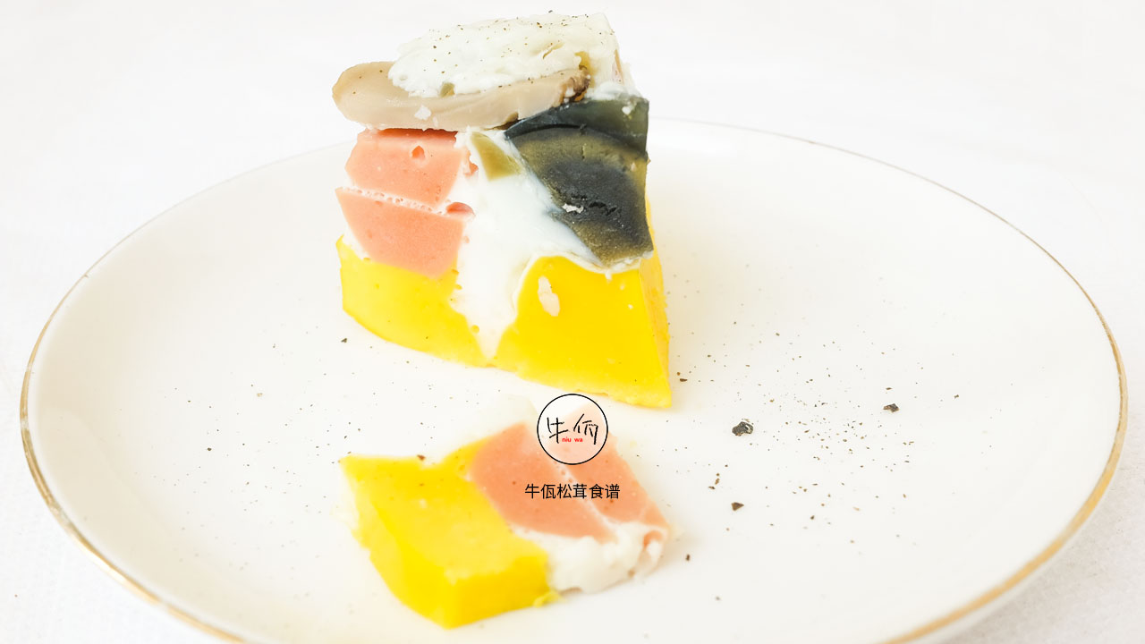 三蛋戏松茸