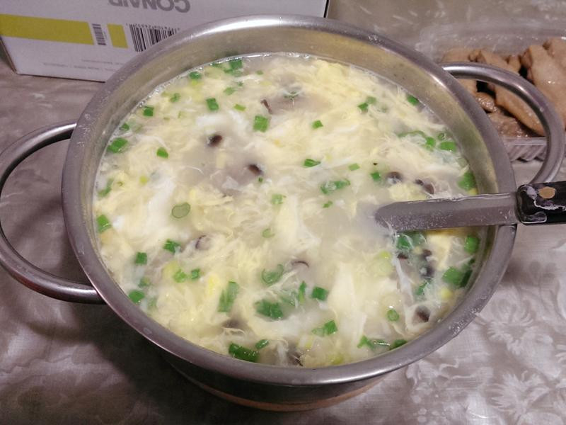 鸿喜菇玉米浓汤