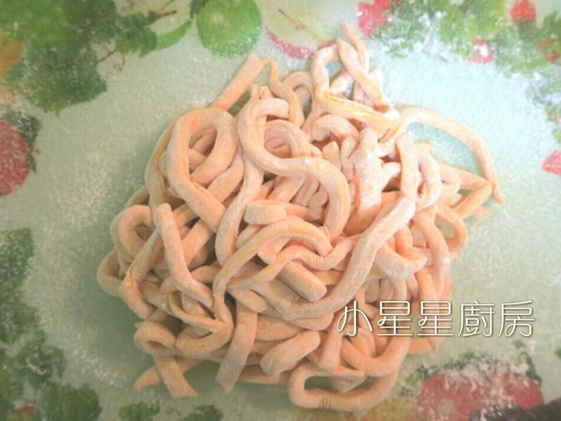 红萝卜手工面条