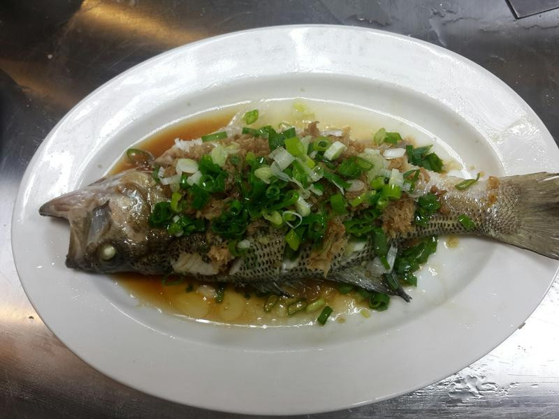 冬菜蒸鲜鱼