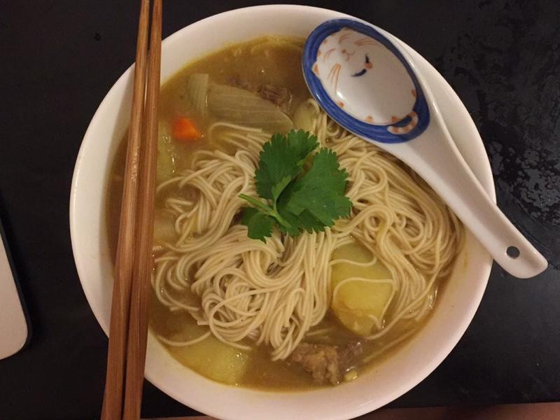 牛肉咖喱面