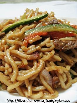 牛肉炒乌冬面