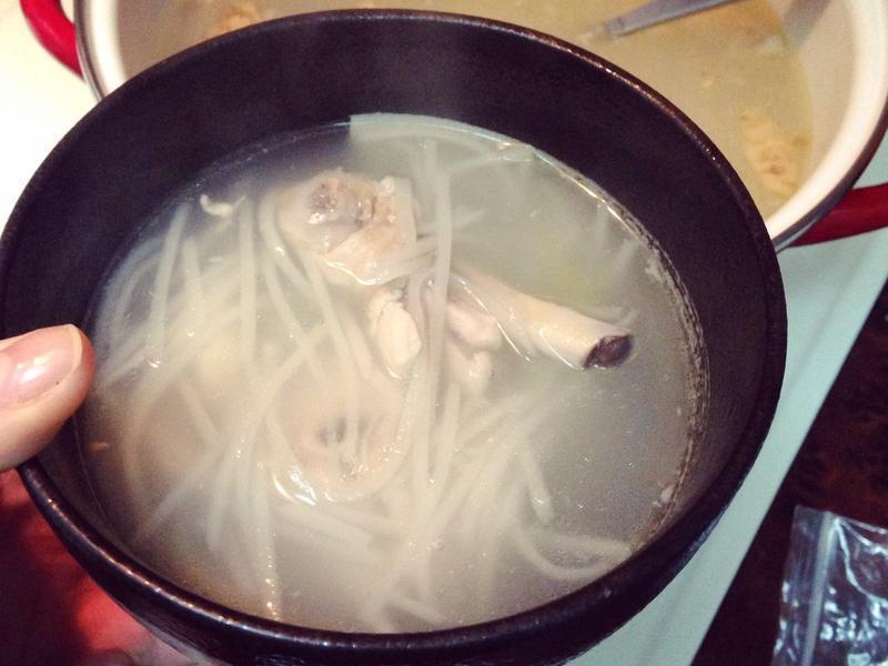 酸笋丝鸡汤
