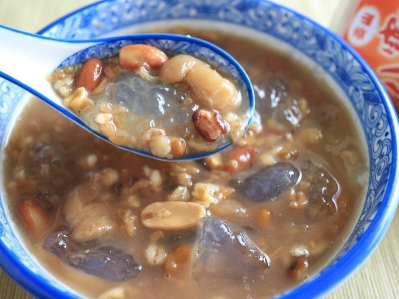 古早味太白粉粿八宝粥